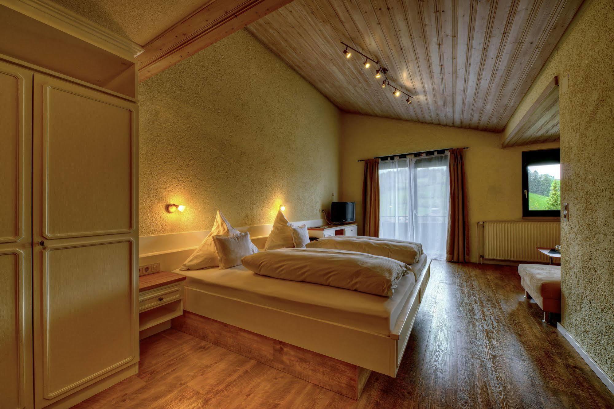 H+ Hotel Oberstaufen Buitenkant foto